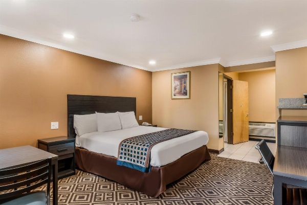 Americas Best Value Inn Ukiah image 17